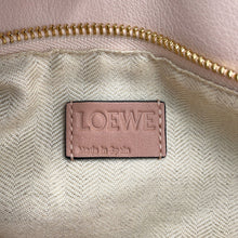 Load image into Gallery viewer, LOEWE Puzzle bag Jasmin Flower/Pink Calf Leather suede Size Medium