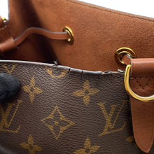 Load image into Gallery viewer, LOUIS VUITTON Neonoe BrownM44887 Monogram Size MM