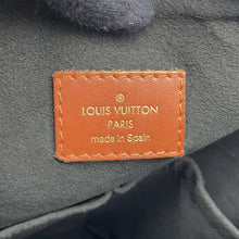 将图像加载到图库查看器中,LOUIS VUITTON V Tote NoirM43948 Monogram Size MM