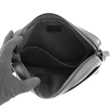 将图像加载到图库查看器中,LOUIS VUITTON Duo messenger NoirM69827 Monogram Shadow