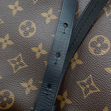 将图像加载到图库查看器中,LOUIS VUITTON Montsouris NM Bordeaux/NoirM45515 Monogram Size PM