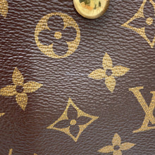 将图像加载到图库查看器中,LOUIS VUITTON Carryall NM BordeauxM46197 Monogram Size MM