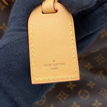 将图像加载到图库查看器中,LOUIS VUITTON Carryall NM BordeauxM46197 Monogram Size MM