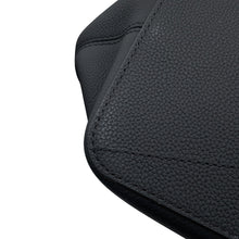 将图像加载到图库查看器中,LOUIS VUITTON Lock It NoirM59158 Taurillon Leather LV Aerogram