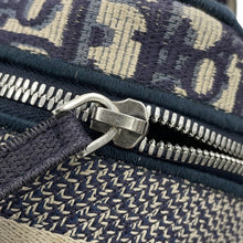 Load image into Gallery viewer, Dior Travel Vanity Oblique Embroidery Navy/GrayS5480VRIW Canvas Size Medium