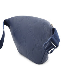 将图像加载到图库查看器中,GUCCI Jumbo GG Embossed Crossbody Bag Blue645093 AABY7 4236 Leather