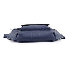 将图像加载到图库查看器中,GUCCI Jumbo GG Embossed Crossbody Bag Blue645093 AABY7 4236 Leather