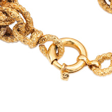 将图像加载到图库查看器中,CHANEL CC Logo Lava Motif Bracelet Gold Metal