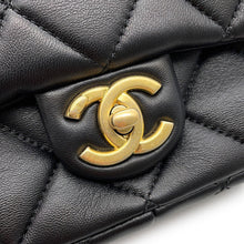 将图像加载到图库查看器中,CHANEL Matelasse Single Flap Shoulder Bag BlackAS4231 Lambskin