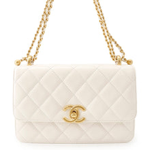 将图像加载到图库查看器中,CHANEL Matelasse ChainShoulder Bag WhiteAS2615 Calf Leather