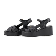 Load image into Gallery viewer, CHANEL Leather Sandals BlackG39918-X01000-94305 Lambskin Size 38 1/2