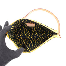 将图像加载到图库查看器中,LOUIS VUITTON Pochette Accessoires JauneM91426 Monogram Vernis Leather Dot Infinity Yayoi Kusama