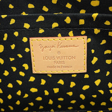 将图像加载到图库查看器中,LOUIS VUITTON Pochette Accessoires JauneM91426 Monogram Vernis Leather Dot Infinity Yayoi Kusama