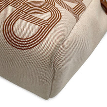 将图像加载到图库查看器中,HERMES Herbag Zip Le Tourne Fauve/Ecru/Beige Toile H Vache Hunter Leather Size PM