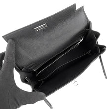 将图像加载到图库查看器中,HERMES Kelly Retourne Black Togo Leather Size 25