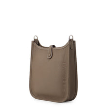 Load image into Gallery viewer, HERMES Evelyne Amazon Sangle Caval Etoupe Taurillon Clemence Size TPM