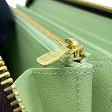 Load image into Gallery viewer, LOUIS VUITTON Zippy Wallet MatchaM83218 Monogram