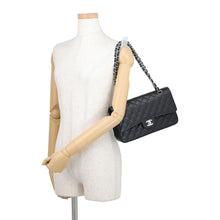 Load image into Gallery viewer, CHANEL Matelasse W Flap ChainShoulder Bag BlackA01112 Caviar Leather Size 25