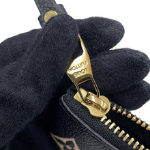 将图像加载到图库查看器中,LOUIS VUITTON Pochette Cles NoirM28790 Monogram Empreinte Leather