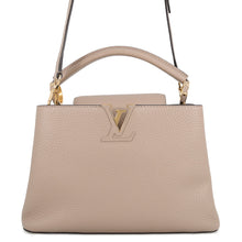 将图像加载到图库查看器中,LOUIS VUITTON Capucines BeigeM24736 Taurillon Leather Size BB