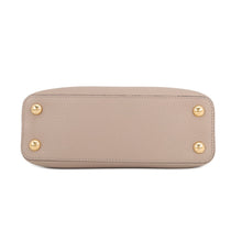 将图像加载到图库查看器中,LOUIS VUITTON Capucines BeigeM24736 Taurillon Leather Size BB