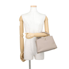 将图像加载到图库查看器中,LOUIS VUITTON Capucines BeigeM24736 Taurillon Leather Size BB
