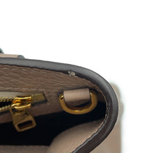 将图像加载到图库查看器中,LOUIS VUITTON Capucines BeigeM24736 Taurillon Leather Size BB