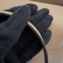 将图像加载到图库查看器中,LOUIS VUITTON Capucines BeigeM24736 Taurillon Leather Size BB