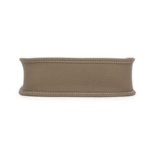 Load image into Gallery viewer, HERMES Evelyne Long Etoupe Taurillon Clemence Size TPM