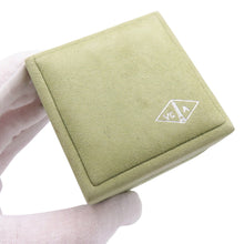 Load image into Gallery viewer, Van Cleef & Arpels Vintage Alhambra NecklaceVCARA45800 18K Yellow Gold
