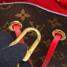Load image into Gallery viewer, LOUIS VUITTON Neonoe CoquelicotM44021 Monogram Size MM