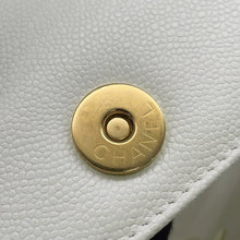 将图像加载到图库查看器中,CHANEL Matelasse Classic Shopping Bag WhiteAS5777 Caviar Leather