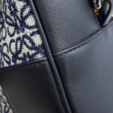 Load image into Gallery viewer, LOEWE amazona19 square bag Gray/BlackA039N10X02 Canvas Calf Leather Size 19