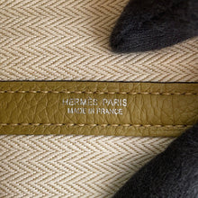 将图像加载到图库查看器中,HERMES Neo Garden Dune Togo Leather Size 23