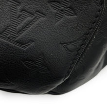 Load image into Gallery viewer, LOUIS VUITTON Rush Bumbag NoirM47058 Monogram Shadow