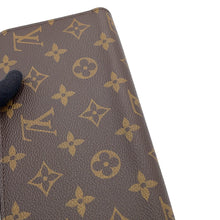 将图像加载到图库查看器中,LOUIS VUITTON Zippy Wallet FuchsiaM41895 Monogram