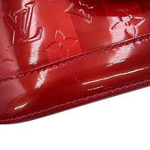 将图像加载到图库查看器中,LOUIS VUITTON Alma Pomme D'amourM91593 Monogram Vernis Leather Rayures Size BB