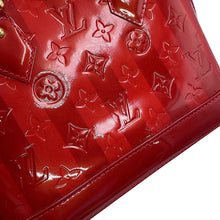 将图像加载到图库查看器中,LOUIS VUITTON Alma Pomme D'amourM91593 Monogram Vernis Leather Rayures Size BB