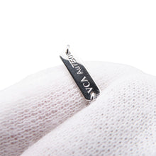 Load image into Gallery viewer, Van Cleef & Arpels Vintage Alhambra 1PDNecklace Holiday 2022 CollectionVCARP9RU00 18K White Gold