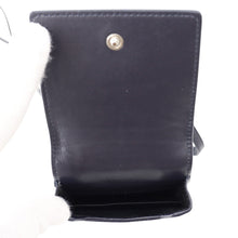 将图像加载到图库查看器中,SAINT LAURENT PARIS FawnShoulder Navy Patent Leather