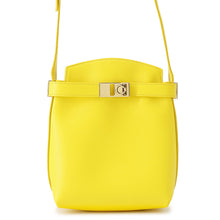 Load image into Gallery viewer, Ferragamo Gancini HUG Smartphone Shoulder Bag Yellow220650 770895 Calf Leather