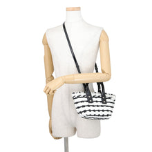 将图像加载到图库查看器中,BALENCIAGA Bistro XXS White/Black678028 Patent Leather
