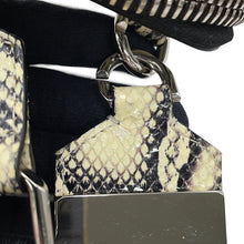 Load image into Gallery viewer, Givenchy Antigona Shoulder White/BlackBKU01WK17F-004 Embossed Leather