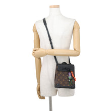 Load image into Gallery viewer, LOUIS VUITTON Steamer NoirM80327 Monogram LV Friends Size XS