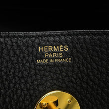 Load image into Gallery viewer, HERMES Lindy Black Taurillon Clemence Size 30