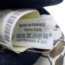 Load image into Gallery viewer, HERMES Twilly horse of freedom White/Vert Deugli/BronzeH063803S Silk100%