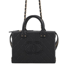 将图像加载到图库查看器中,CHANEL Matelasse CC Logo 2WAY Chain Vanity Bag BlackAS3345 Calf Leather