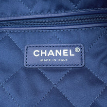Load image into Gallery viewer, CHANEL CHANEL22 BlueAS3260 Denim Size Small