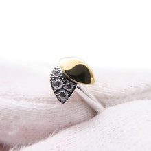 将图像加载到图库查看器中,TASAKI Floret Bangle K18WG K18YG