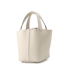将图像加载到图库查看器中,HERMES Picotin Lock Craie Taurillon Clemence Size PM